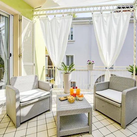 Apartment Happy Terrace - Town Centre *